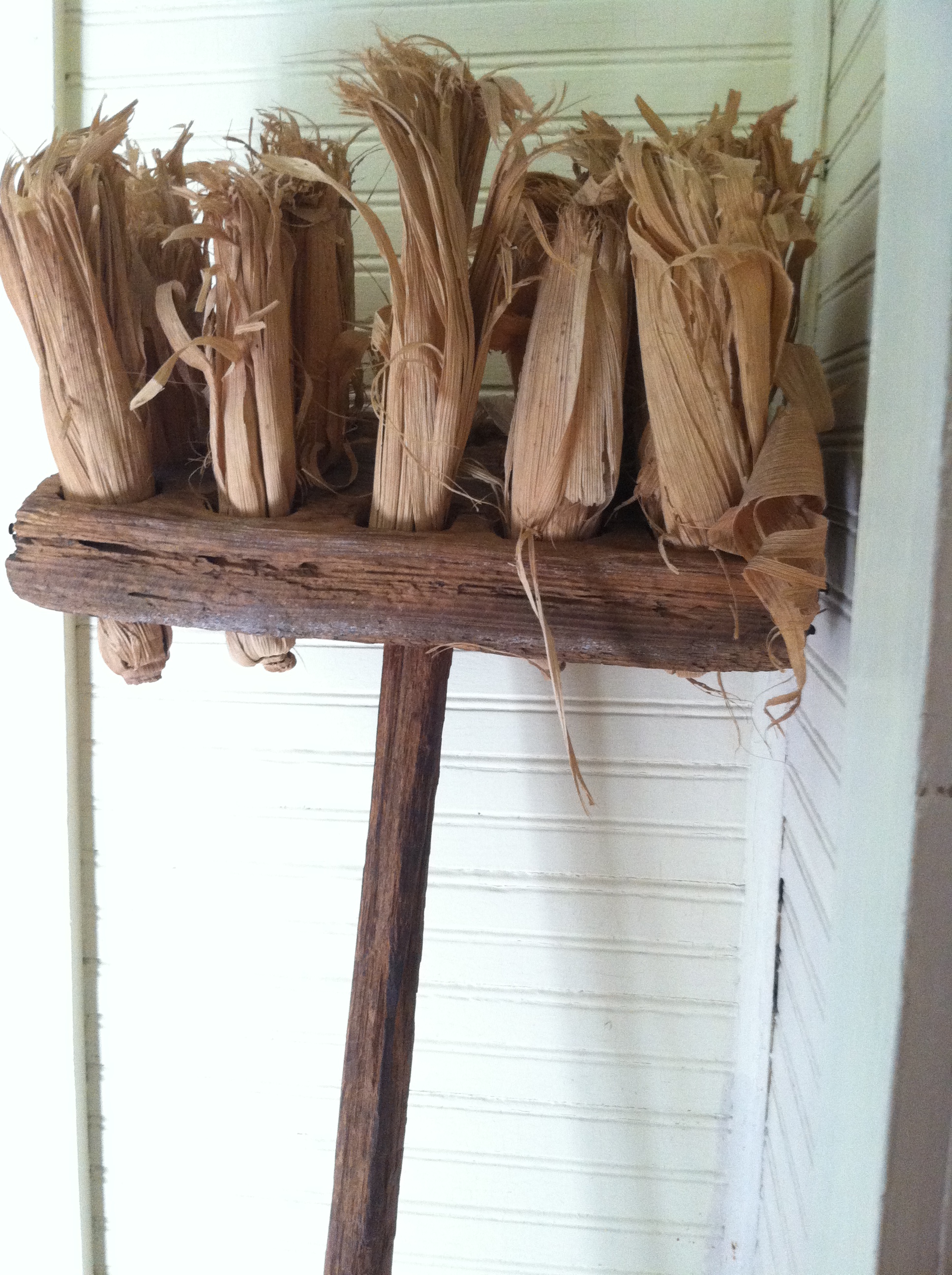 corn husk broom